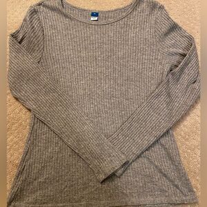 Old Navy Sweater. Size XL.  Gray and Metallic.